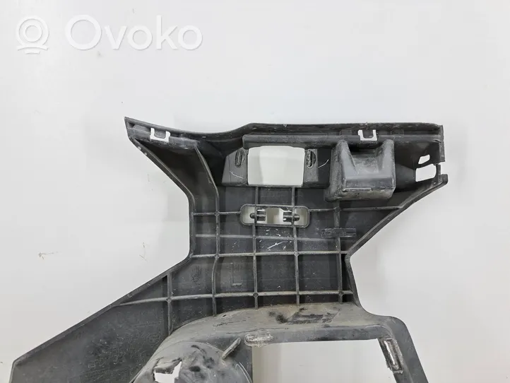 BMW 5 F10 F11 Kampinė priekinio bamperio dalis 7906187