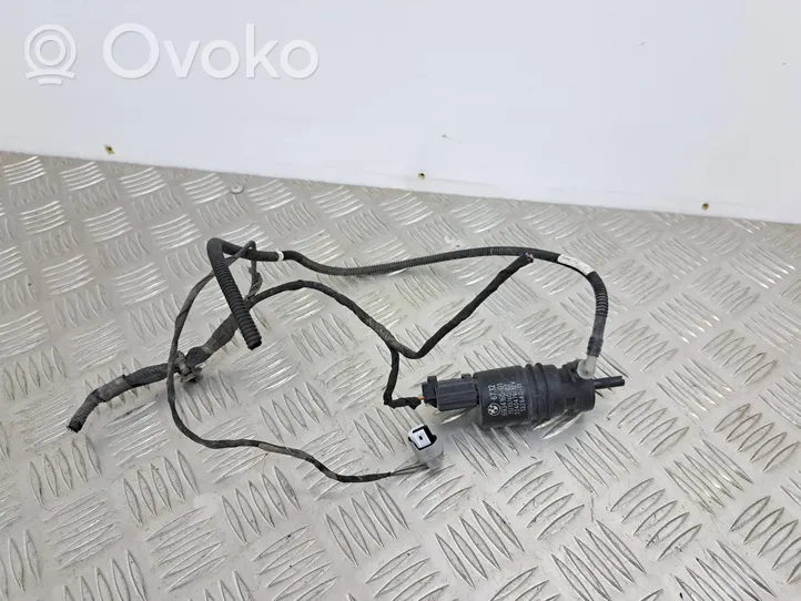 BMW 5 F10 F11 Pompa spryskiwacza szyby przedniej / czołowej 6934160