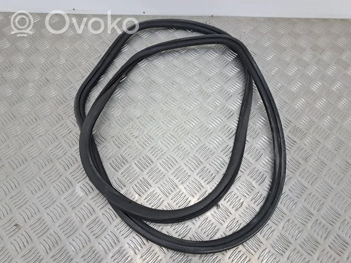 BMW 5 F10 F11 Trunk rubber seal (body) 