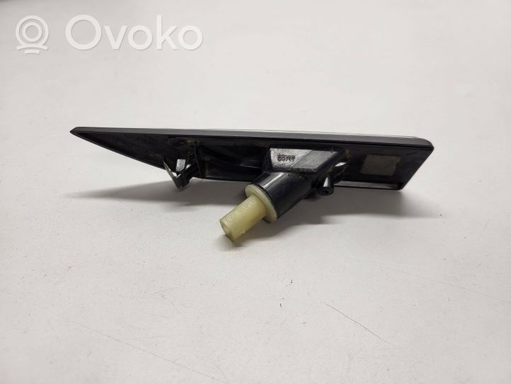 Volkswagen Caddy Front fender indicator light 2K5949102