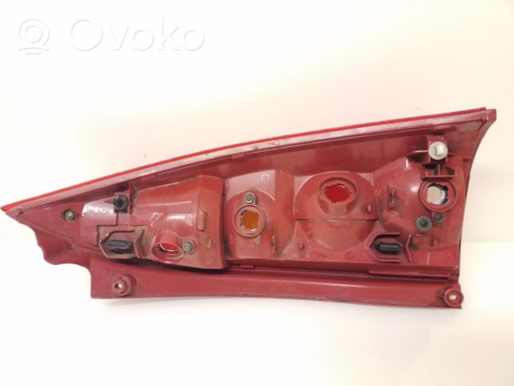 Mazda Premacy Lampa tylna 22061961