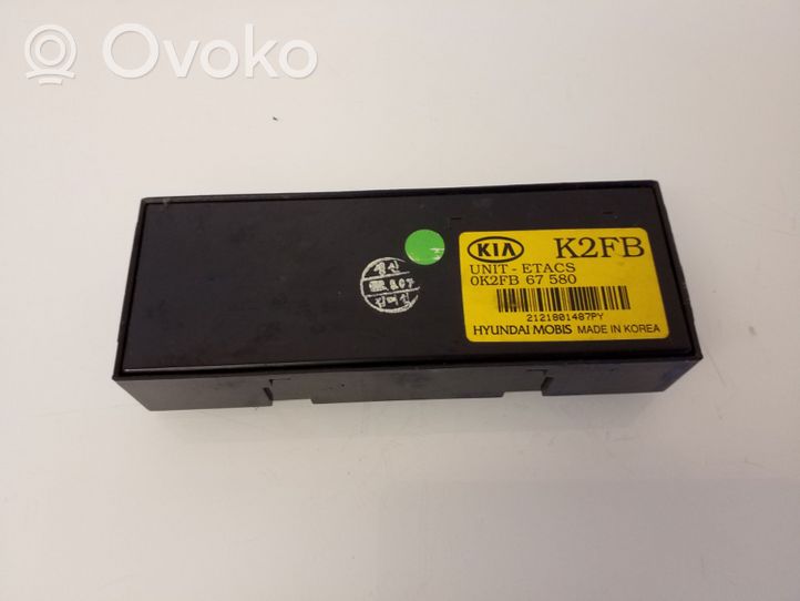 KIA Carens I Module confort 0K2FB67580