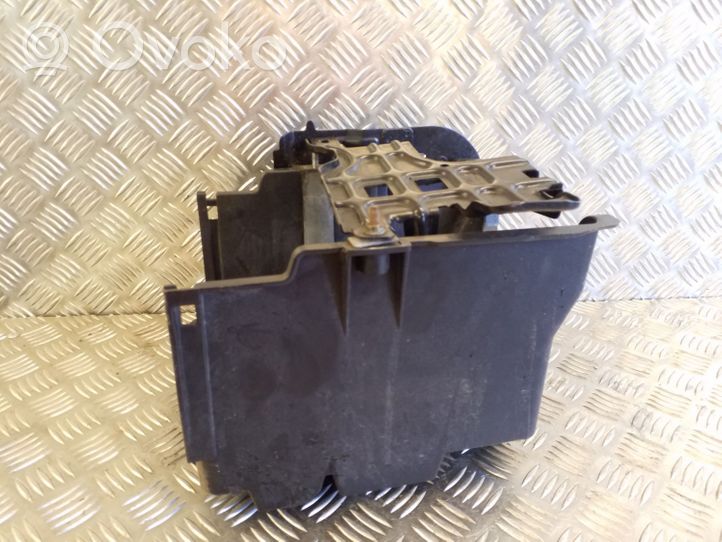 Ford B-MAX Vassoio scatola della batteria C1BT10723AB