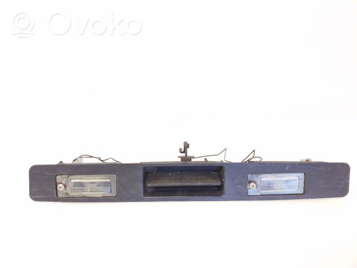 Volvo V70 Uchwyt / Rączka zewnętrzna otwierania klapy tylnej / bagażnika 3203101