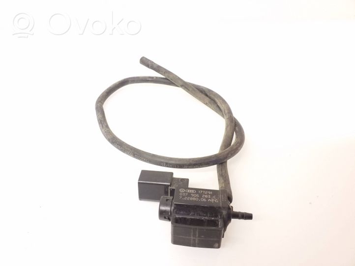 Audi Q7 4M Turbo solenoid valve 037906283C