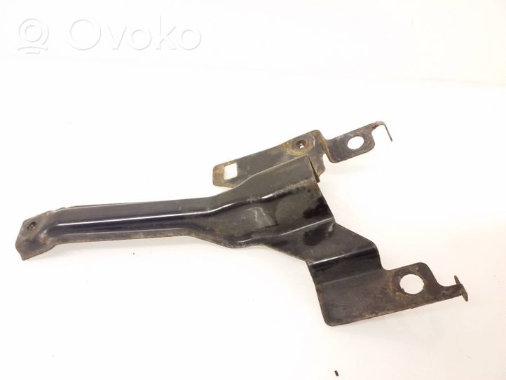 Mazda CX-7 Staffa del pannello di supporto del radiatore 