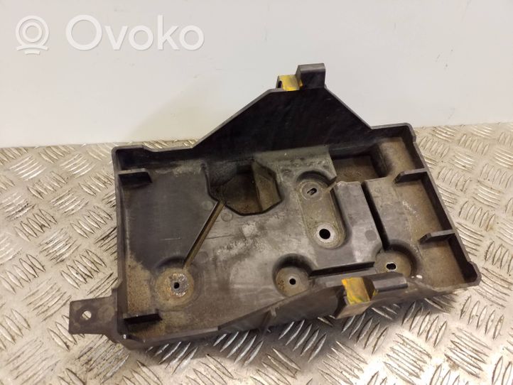 Mazda CX-7 Boîte de batterie 0910111213