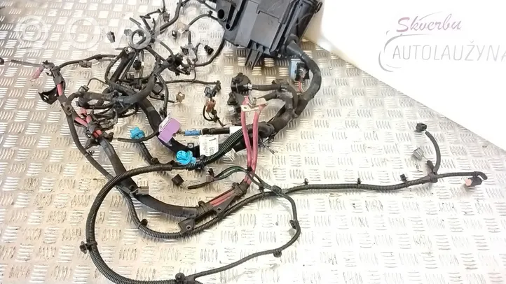 Renault Trafic III (X82) Engine installation wiring loom D36373287