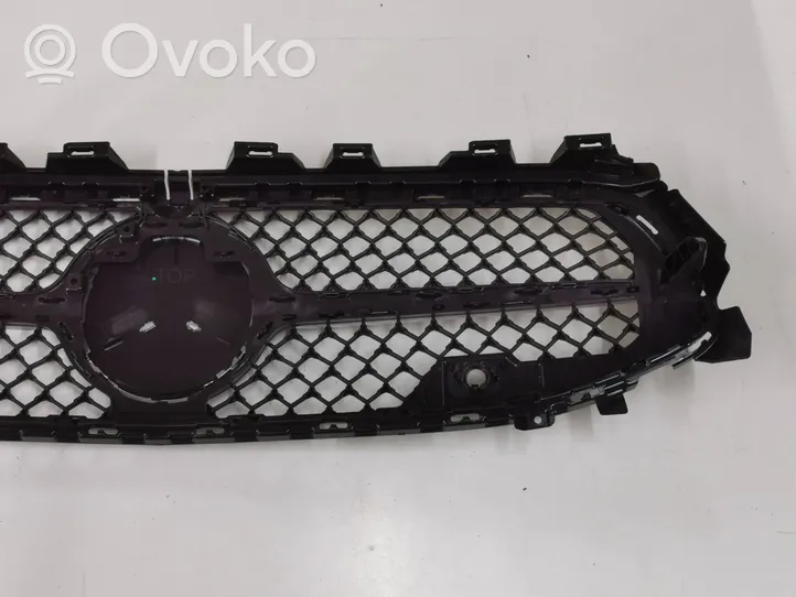 Mercedes-Benz CLA C118 X118 Atrapa chłodnicy / Grill A1188883800