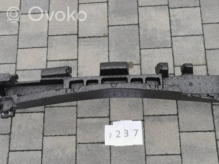 Mercedes-Benz A W176 Absorber zderzaka przedniego A1768850737