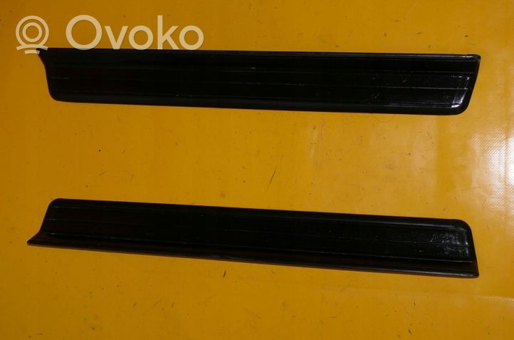 BMW 3 E46 sill trim set (inner) 51478196130