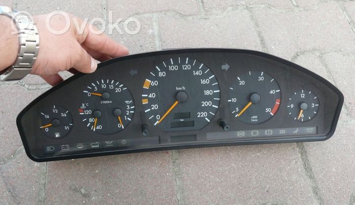 Mercedes-Benz S W140 Speedometer (instrument cluster) A1405407548
