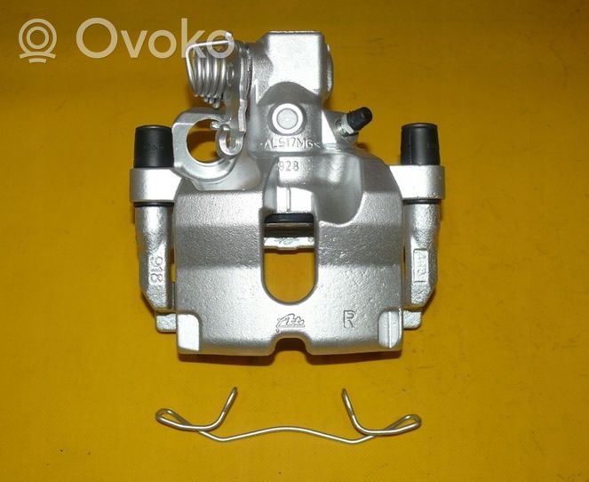 Peugeot 508 RXH Bremsscheiben und Bremssättel eingestellt 9686563680