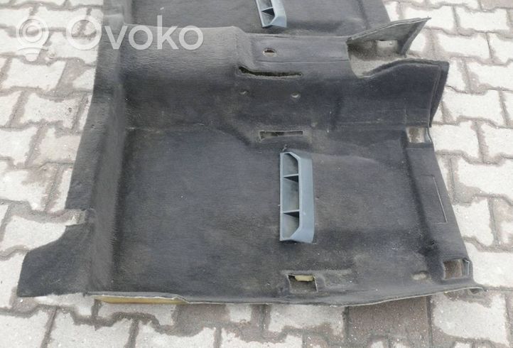 Mercedes-Benz S W140 Tapis de sol / moquette de cabine arrière 1406800241