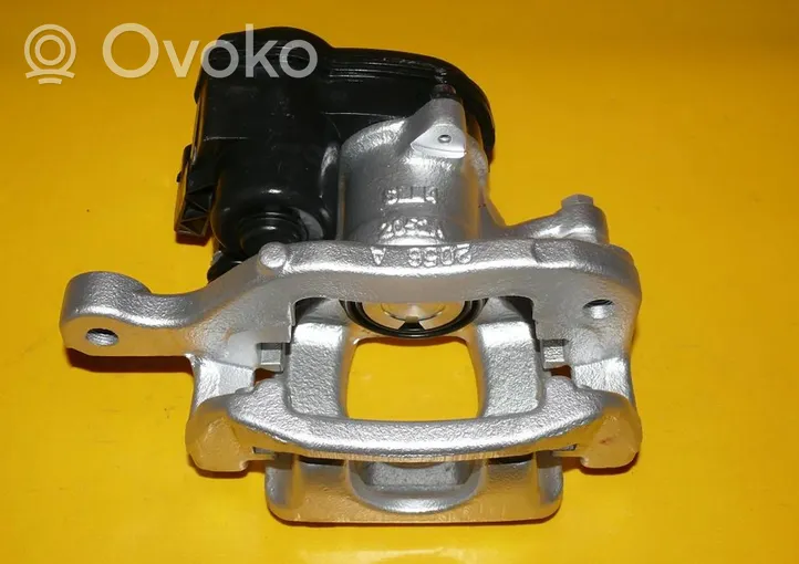 Nissan X-Trail T32 Rear brake caliper 44000-4CA0A