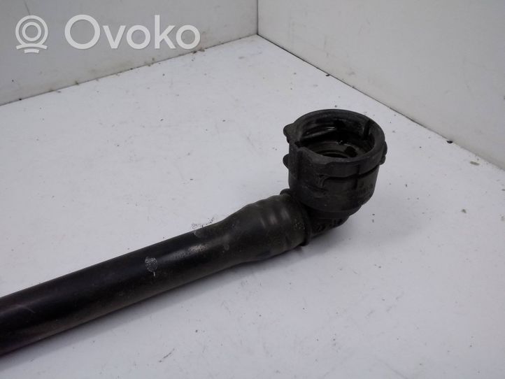 Mercedes-Benz C W205 Engine coolant pipe/hose A2055002500