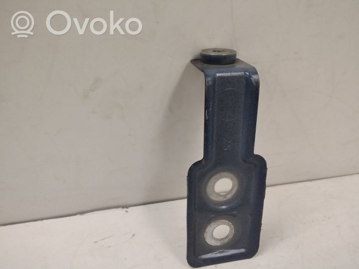 BMW 5 G30 G31 Supporto di montaggio del parafango 