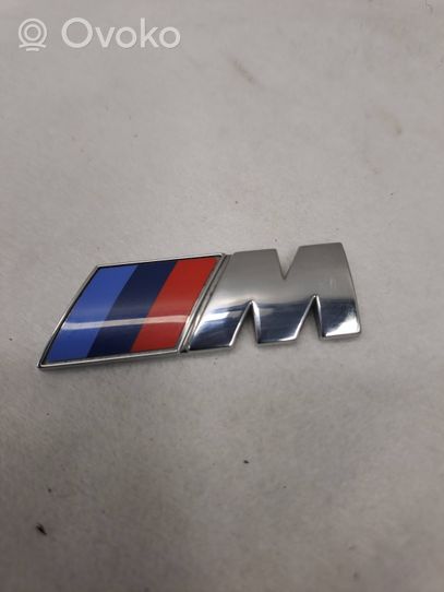 BMW X4 G02 Logos, emblème, badge d’aile 8058881