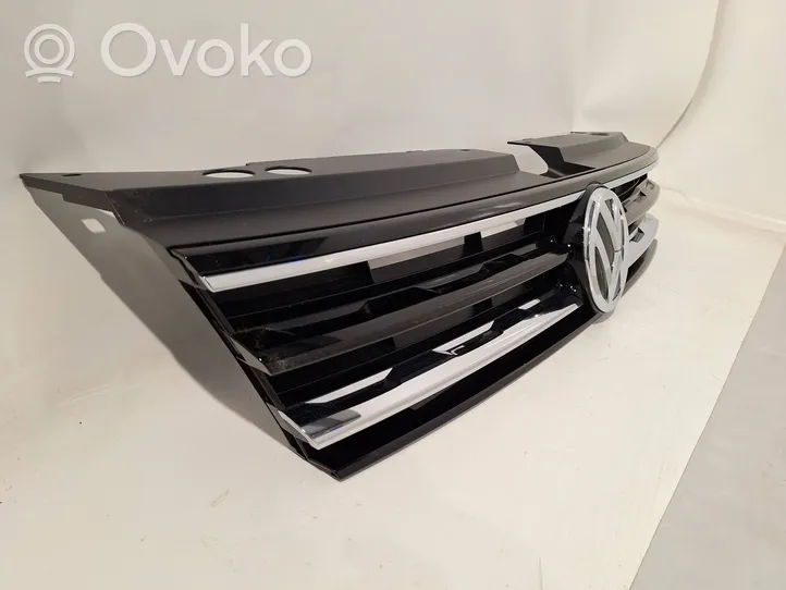 Volkswagen Tiguan Maskownica / Grill / Atrapa górna chłodnicy 5NA853653