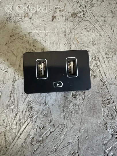 Hyundai Tucson IV NX4 Connettore plug in USB 96125N9500