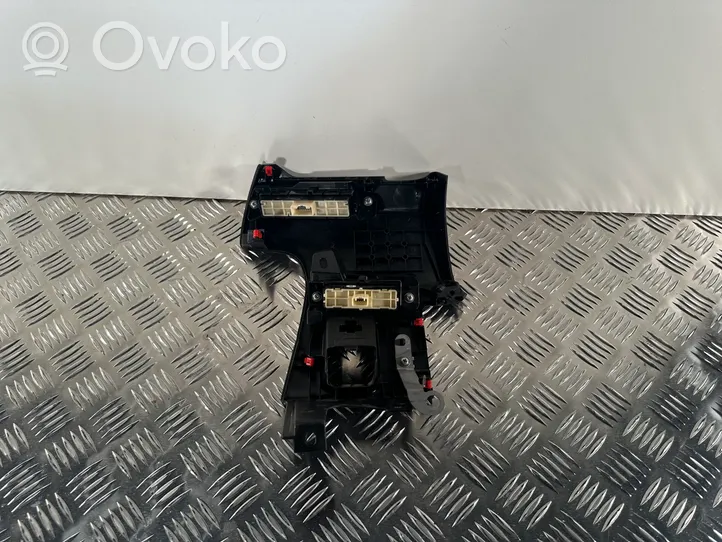 Lexus UX Element deski rozdzielczej / dół 5504576040