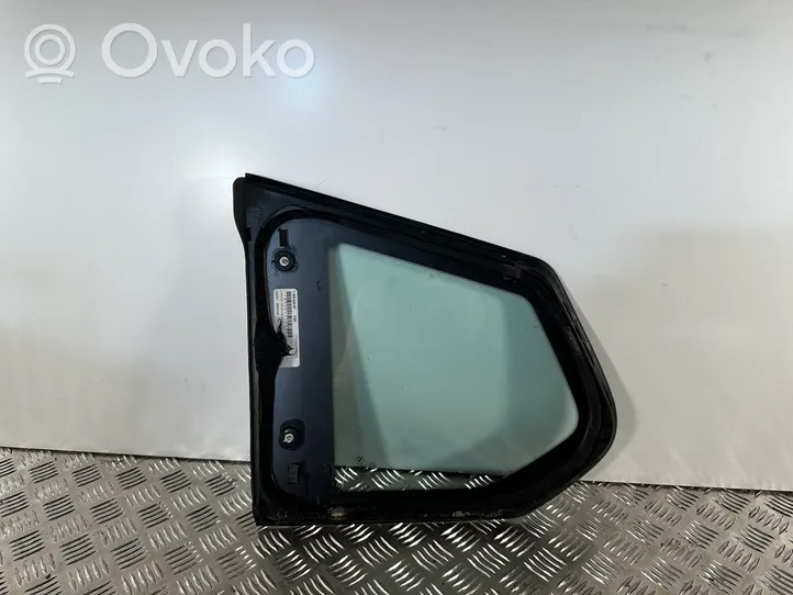 BMW X3 F25 Rear side window/glass 720562407