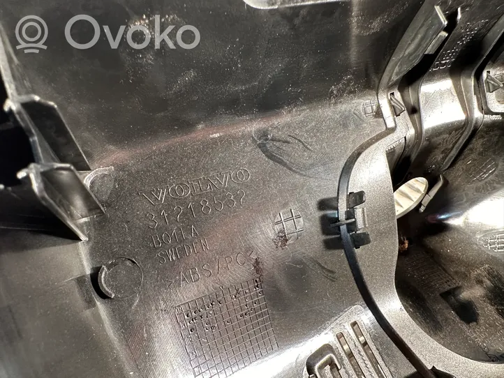 Volvo V60 Wykończenie lusterka wstecznego 31218532