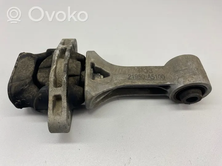 KIA Ceed Supporto di montaggio del motore 21950A5100