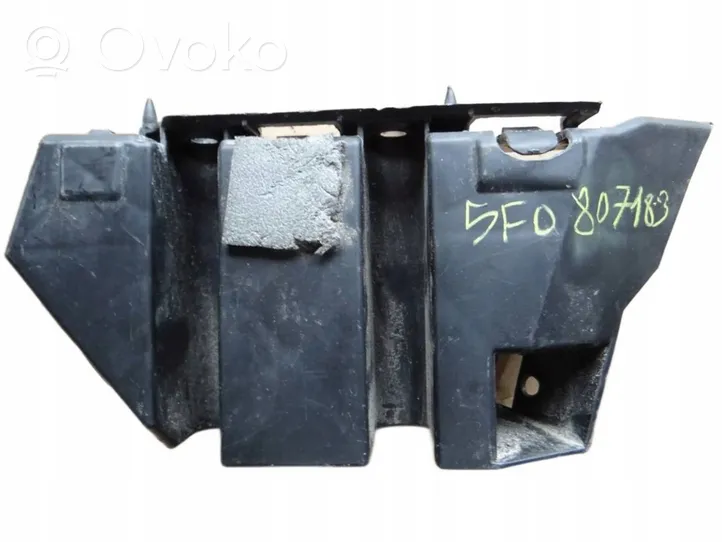 Seat Leon (5F) Support de montage de pare-chocs avant 5F0807183A