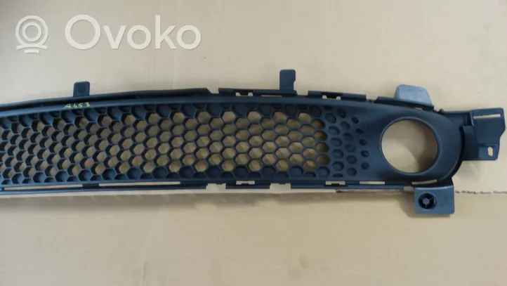 Smart ForTwo III C453 Grille inférieure de pare-chocs avant A4538880523