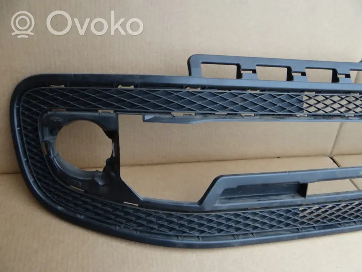 Volkswagen Up Grille inférieure de pare-chocs avant 1S0807677E