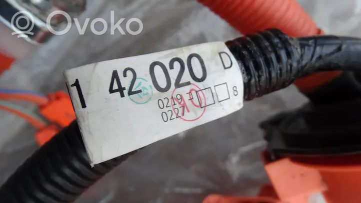 Toyota RAV 4 (XA50) Câble de batterie positif 821H142020
