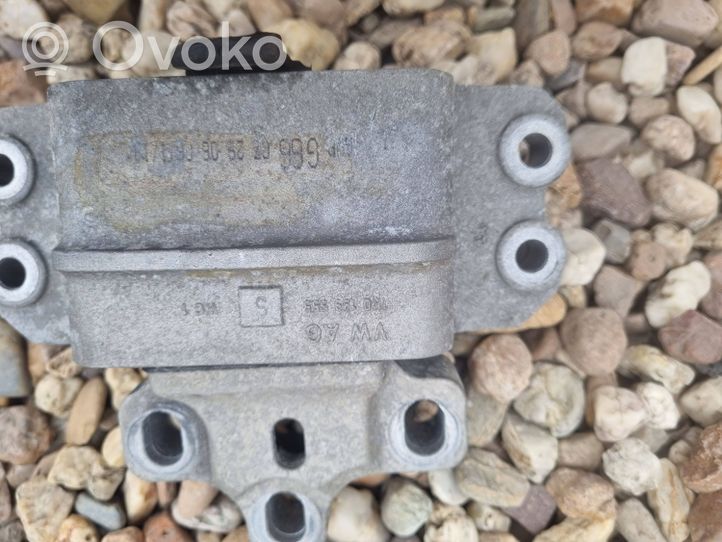 Volkswagen Eos Supporto di montaggio del motore 1k0199595