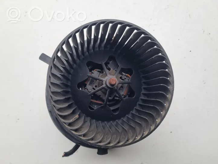 Volkswagen Golf V Ventola riscaldamento/ventilatore abitacolo 3C0907521B