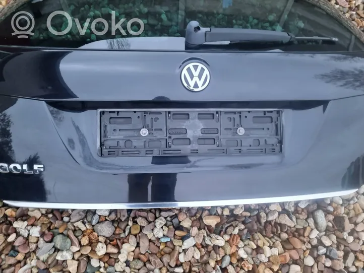 Volkswagen Golf V Lava-auton perälauta 