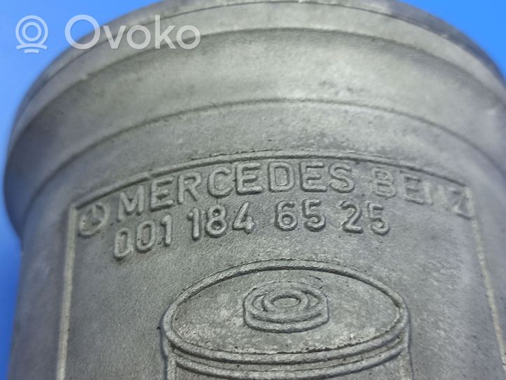 Mercedes-Benz 380 560SEC C126 Support de filtre à huile 0011846525