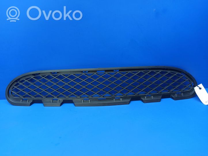 Mercedes-Benz C W203 Grille inférieure de pare-chocs avant A2038850823