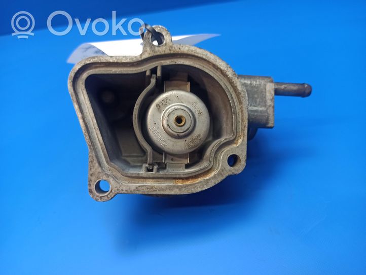 Mercedes-Benz C W203 Thermostat 611