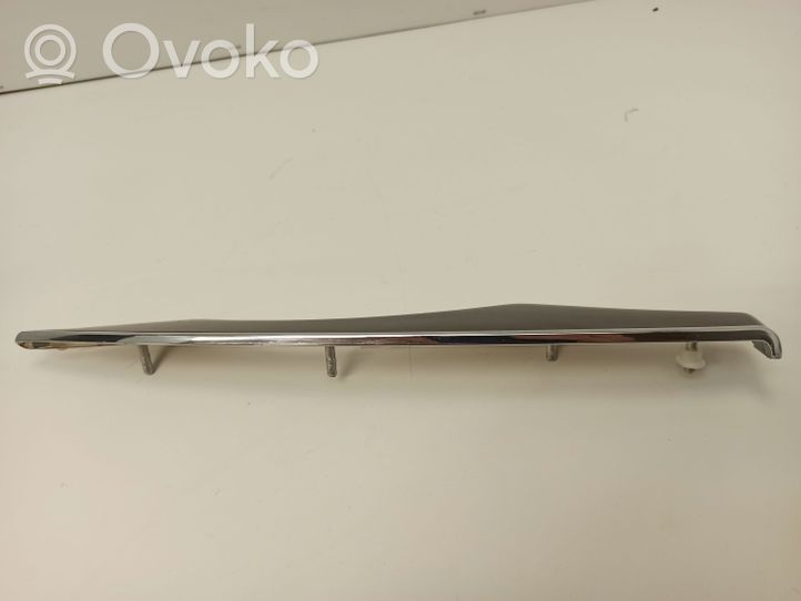 Mercedes-Benz E W211 Rivestimento della portiera posteriore 8446042