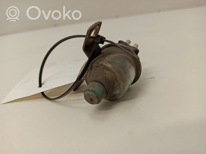 Mercedes-Benz 250 280 C CE W114 Vacuum valve ZK12979