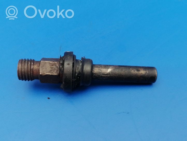 Mercedes-Benz S W126 Injecteur de carburant 0437502015