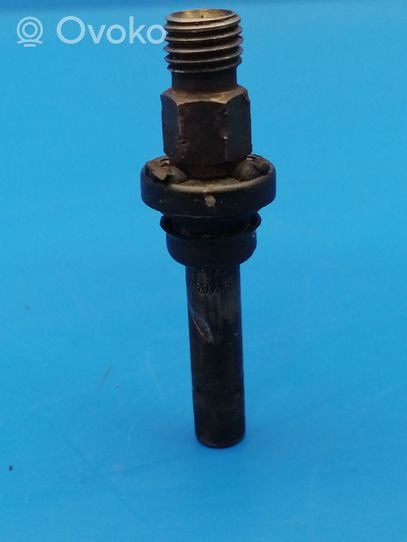 Mercedes-Benz S W126 Injecteur de carburant 0437502015