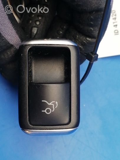 Mercedes-Benz E W212 Przełącznik / Przycisk otwierania klapy bagażnika a2129059200