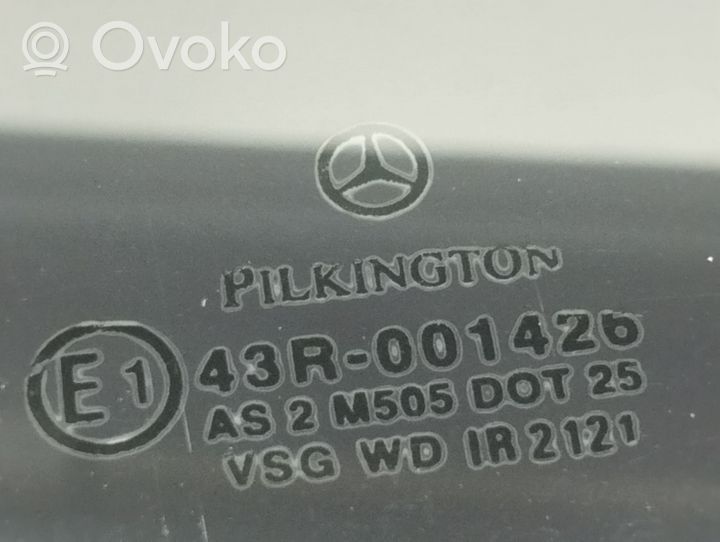 Mercedes-Benz S W220 Takaoven ikkunalasi 43R001426