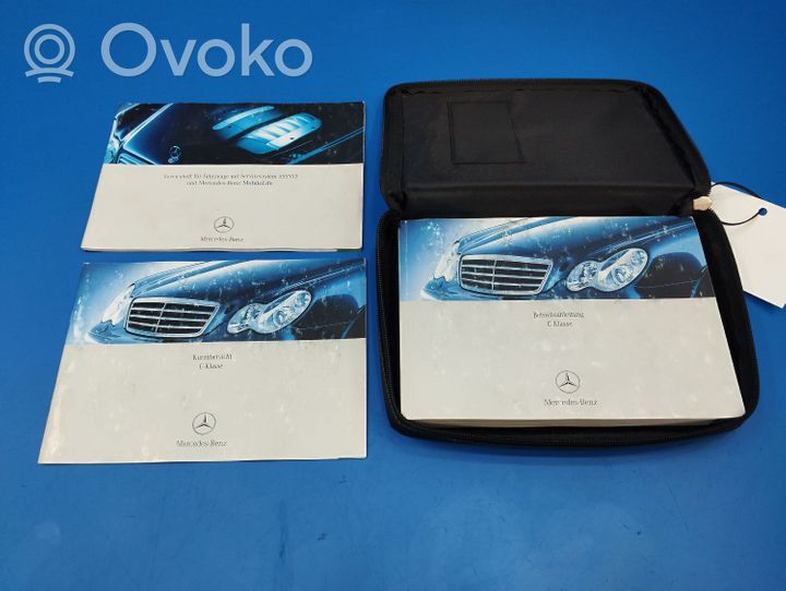 Mercedes-Benz C W203 Owners service history hand book 