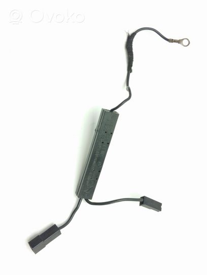 Mercedes-Benz C W203 Amplificateur d'antenne A2038200289