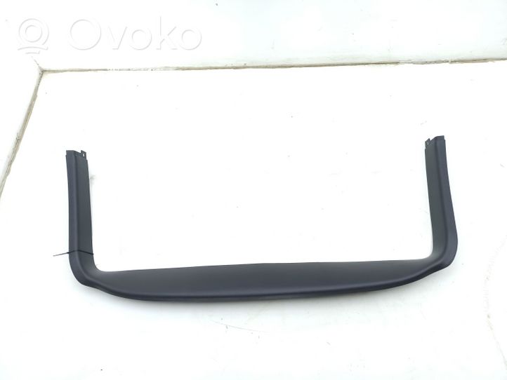 Mercedes-Benz ML W163 Rivestimento superiore del portellone posteriore/bagagliaio A1637400170