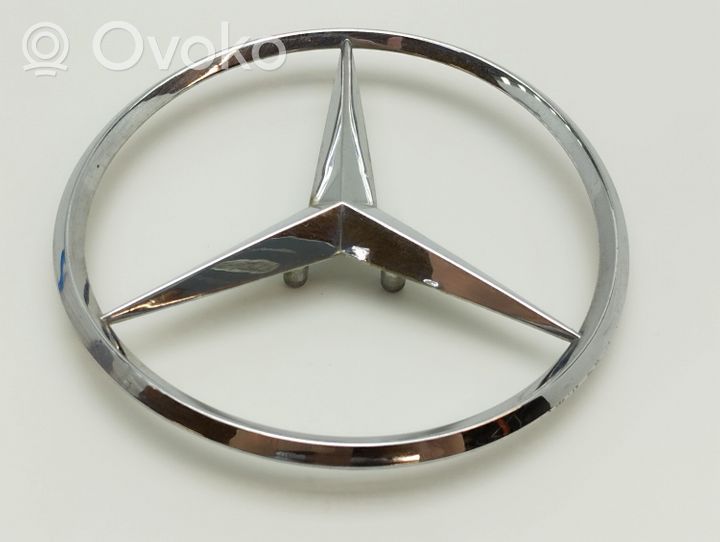 Mercedes-Benz C W203 Logo, emblème de fabricant 