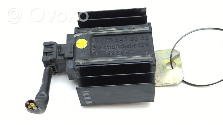 Mercedes-Benz 380 560SEC C126 Other relay 0055459832