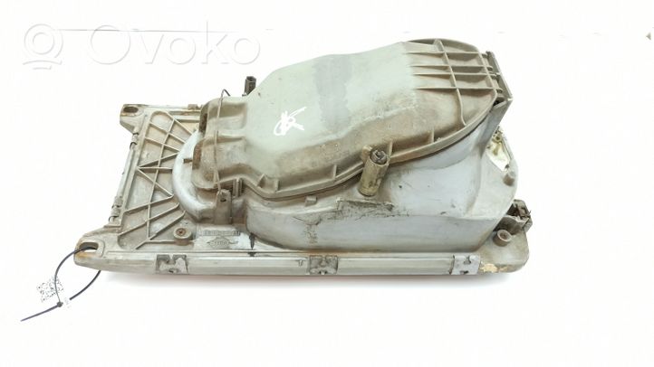 Mercedes-Benz E W123 Phare frontale 11768300